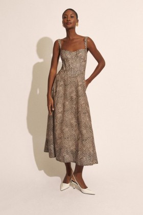  Vestido midi Lilah Corset em leopardo marrom | Vestidos femininos Bardot para o dia e a noite