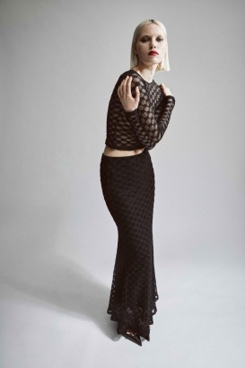 Adoni középmagas derekú maxi szoknya fekete színben | Női Bardot szoknyák