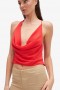  Top Cherie con scollo a cappuccio in rosso intenso | Top alla moda Bardot da donna