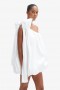  Robe courte asymétrique Razia, blanc orchidée | Robes de soirée et de cocktail Bardot pour femme