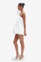  Robe courte asymétrique Razia, blanc orchidée | Robes de soirée et de cocktail Bardot pour femme