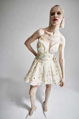 Robe courte Abrielle à imprimé floral jaune | Robes de cocktail et de soirée Bardot pour femme