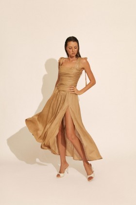  Robe longue Mirelle en lin couleur café au lait | Robes Bardot pour femme, du matin au soir